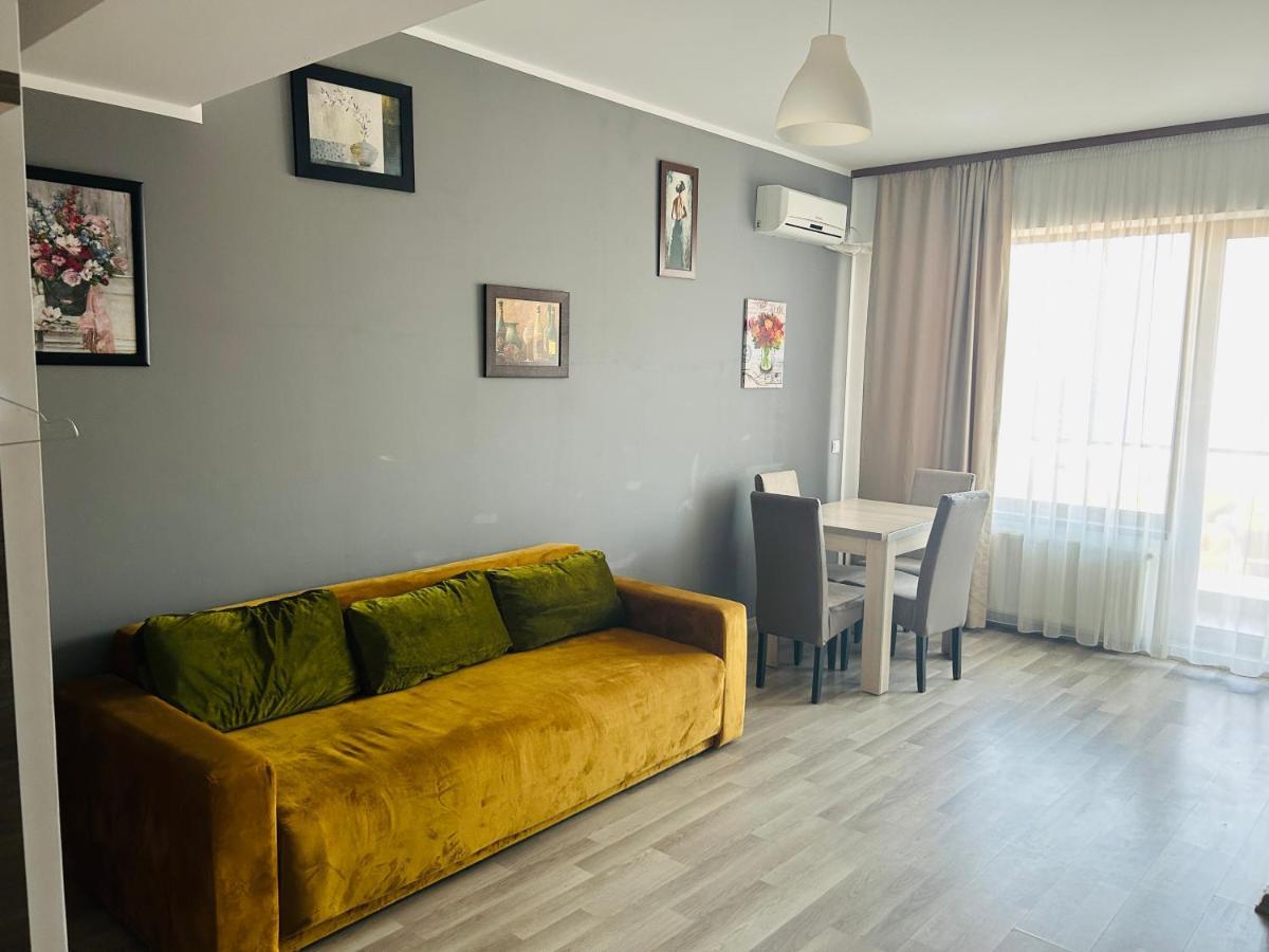 Catalina Summerland Apartaments Mamaia Nord Exterior photo